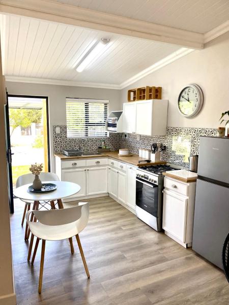 Living Lite, Varaa  Kleinmond Caledon