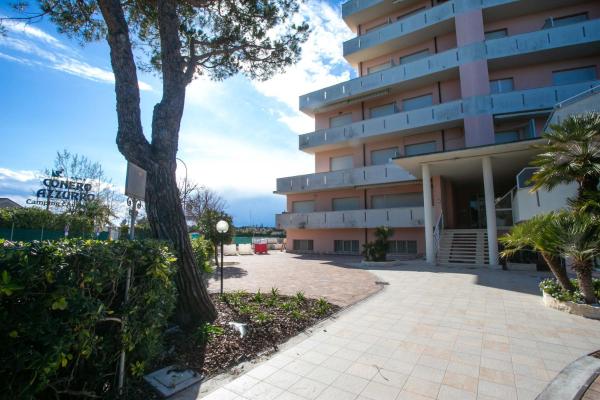 M070 - Marcelli, nuovo trilocale vicino al mare, Varaa   