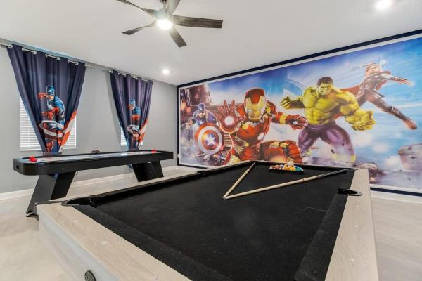 Your Beautiful Hideaway 9-Bedroom Luxury Villa, Varaa  Kissimmee Kissimmee