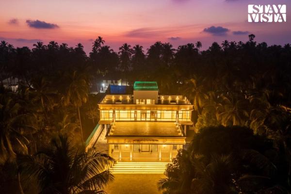 StayVista at Villa Romania, Varaa  Mumbai Maharashtra