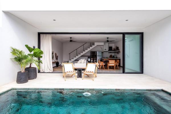 Villa Kenia 1 in Umalas, near Canggu, Varaa  Bali hotellit, joissa on pysäköinti, Pysäköinti