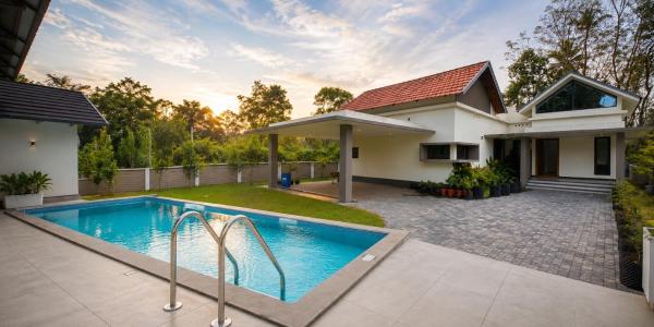 ETSA Pepper Paradise, Varaa  Hotellit Kannādi uima-altaalla, Uima-allas