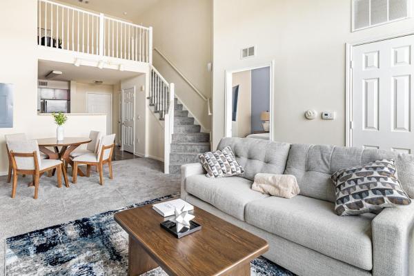 Landing Stunning 2BD Gym, Varaa  New Haven Connecticut