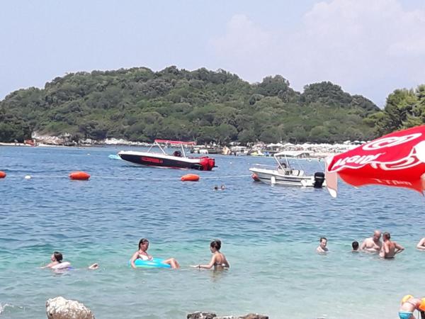 Vila Oscar, Varaa Hotelli Ksamil Vlorë County