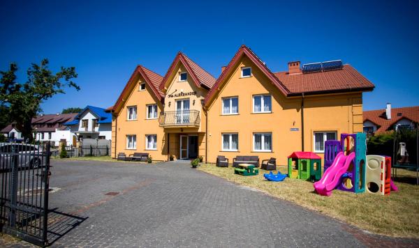 Willa Aleksander, Varaa  Pommeri hotellit, joissa on pysäköinti, Pysäköinti