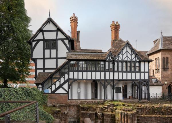 Priory Row Cottages, Varaa  Coventry West Midlands