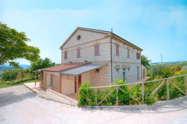 Agriturismo Casa Rossi di Paolo Rossi, Varaa  Numana 