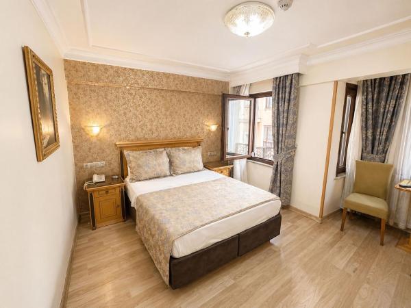 The Grand Hisara Hotel Taksim, Varaa  Marmara-alue hotellit, joissa on pysäköinti, Pysäköinti