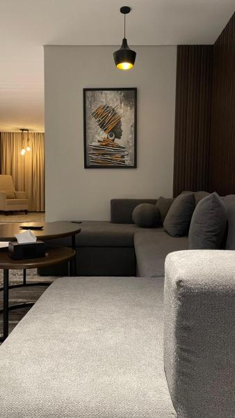AVENAIR LUXURIOUS EXECUTIVE APARTMENTS By ALVIS SUITE, Varaa Huoneisto Lahore Pakistan
