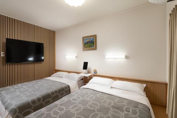 Torinoma 鳥の間 Cozy Japanese Rooms Fukuoka, Varaa  Fukuoka 