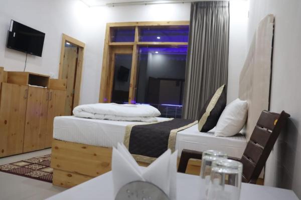 Aditya Residency Uk04, Varaa  Uttarakhand hotellit, joissa on pysäköinti, Pysäköinti