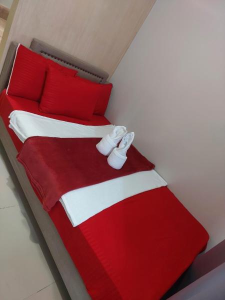Airah sea staycation, Varaa  Luzon hotellit, joissa on uima-allas, Uima-allas