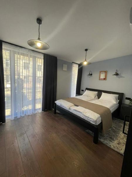Villa Rinat Boutigue Hotel, Varaa  Kiova hotellit, joissa on pysäköinti, Pysäköinti