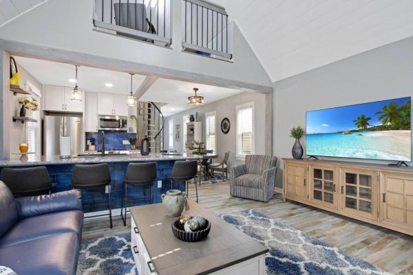 Perfect Vacation Cozy Lancaster Village Bungalow, Varaa  Lancaster. New York State