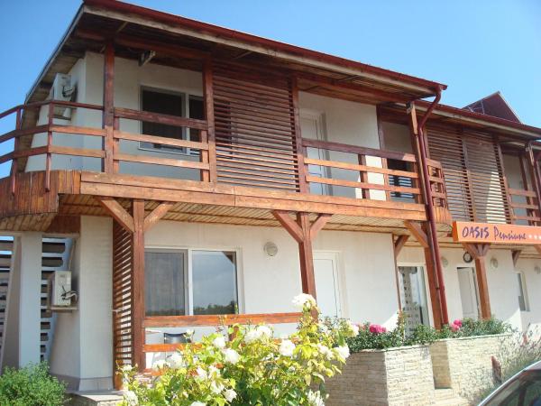 Pension Oasis, Varaa  Constanta hotellit, joissa on pysäköinti, Pysäköinti